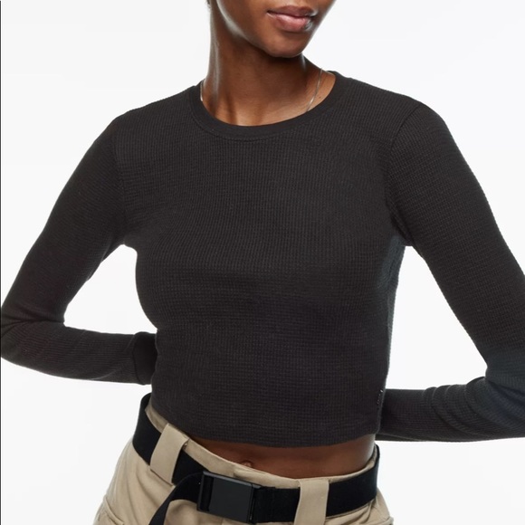 Aritzia waffle black long sleeve - Picture 3 of 3